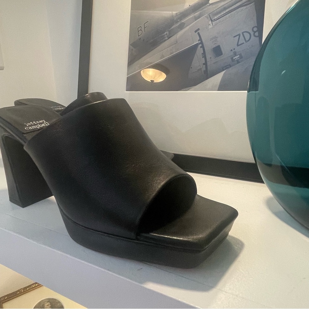 Brand New! Jeffery Campbell Platform Mule, Size 9 - Picture 6 of 11